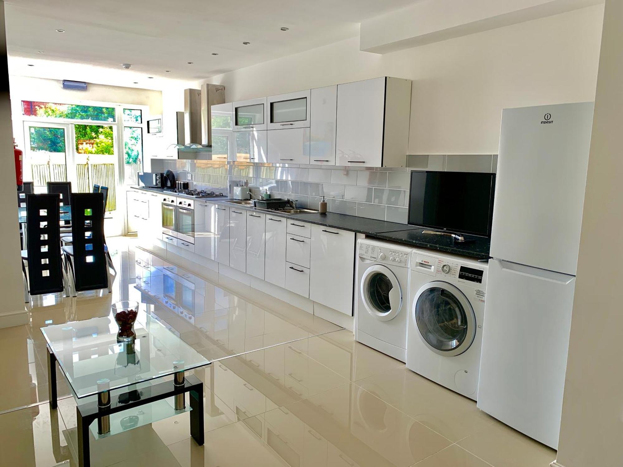 London Studio Apartments, Private Bathrooms And Parking Ilford Exteriér fotografie