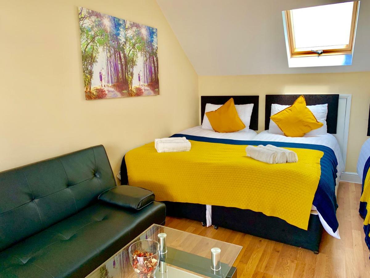 London Studio Apartments, Private Bathrooms And Parking Ilford Exteriér fotografie