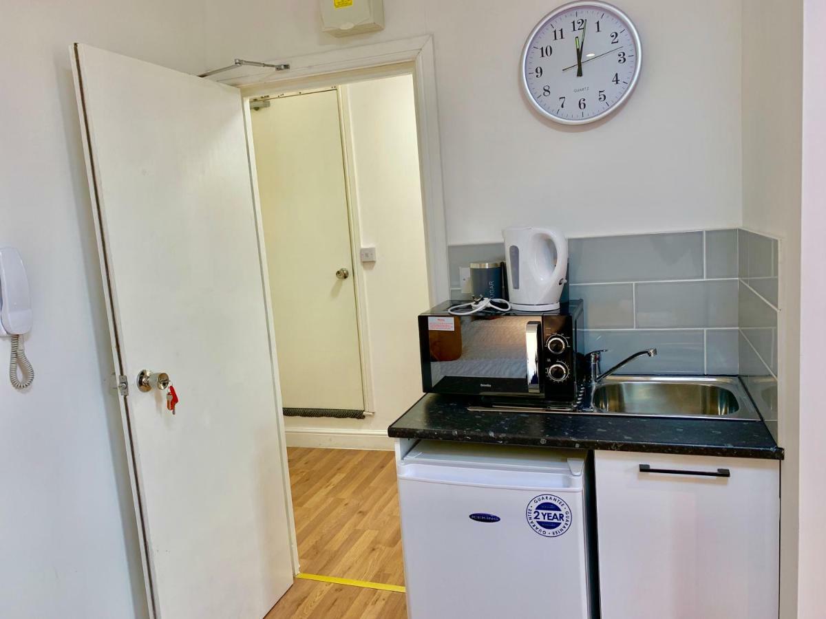 London Studio Apartments, Private Bathrooms And Parking Ilford Exteriér fotografie
